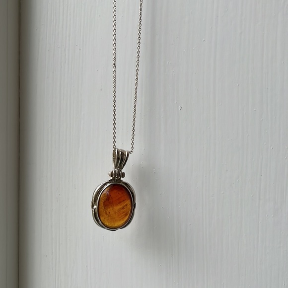 Amber sterling necklace - Picture 3 of 5